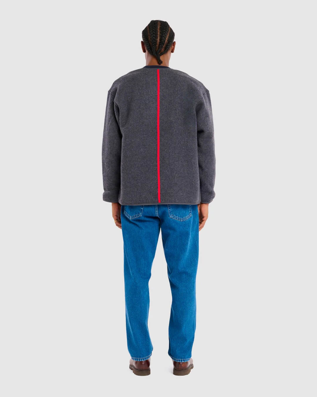 Veste Youri Woolly Anthracite Homecore, coupe large réversible, finitions en biais et œillets d’aération, style hivernal polyvalent.