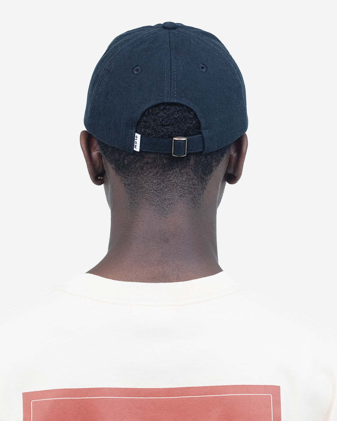 Casquette Six Panel Doggy Bleu Nuit OLOW en coton biologique bleu nuit, coupe six panel, motif Doggy