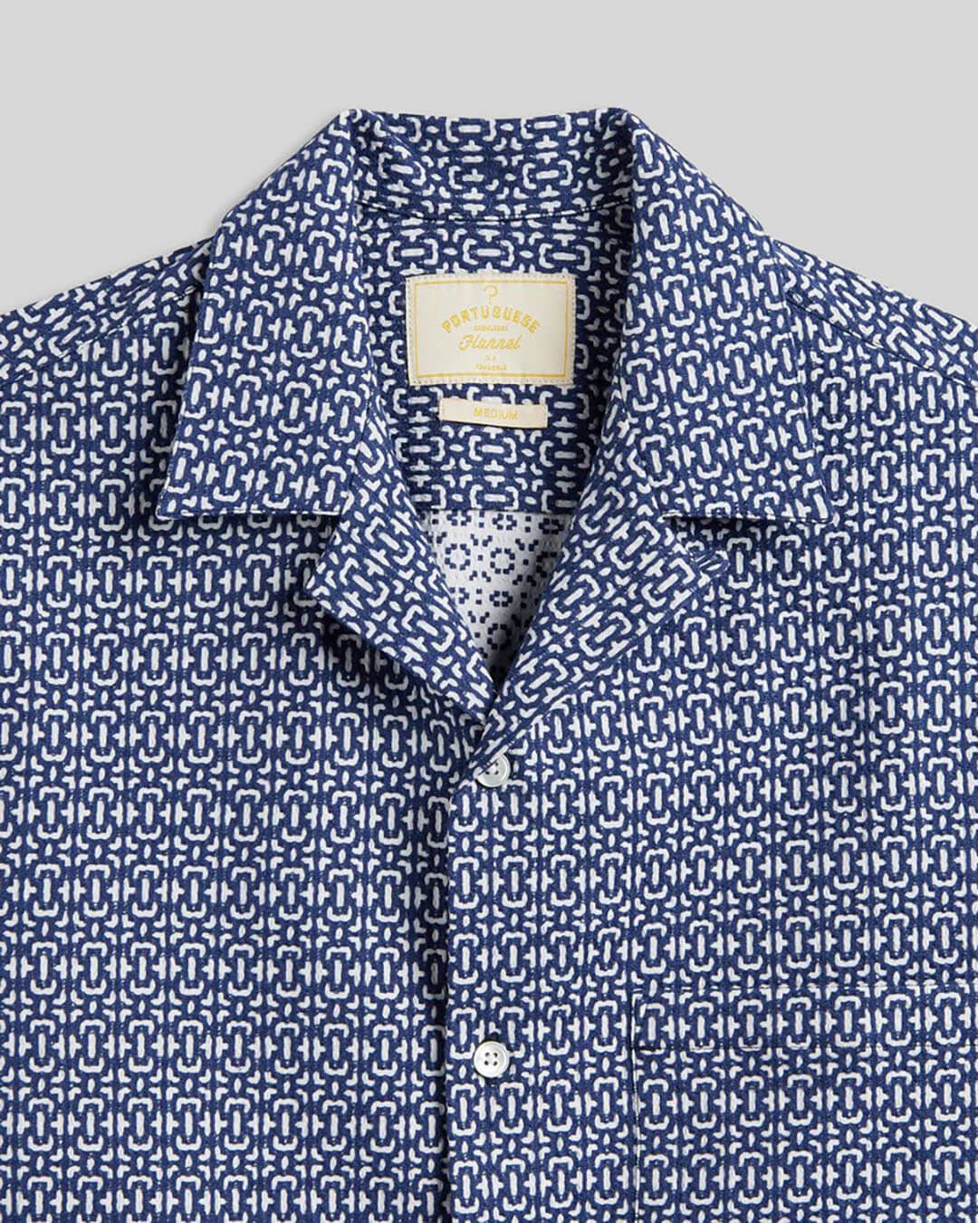 Chemise Abstract Tile Blue Portuguese Flannel en coton léger motif carreaux