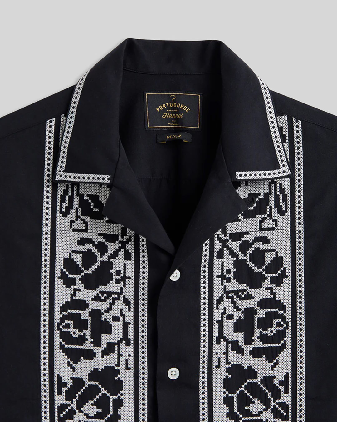 Chemise Cross Stitch Black Portuguese Flannel en coton léger avec broderie